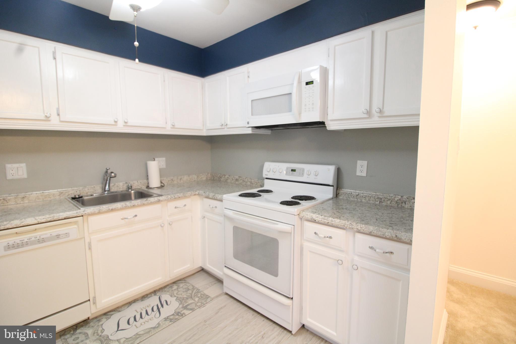 EDSALL BLUFF - Residential Lease