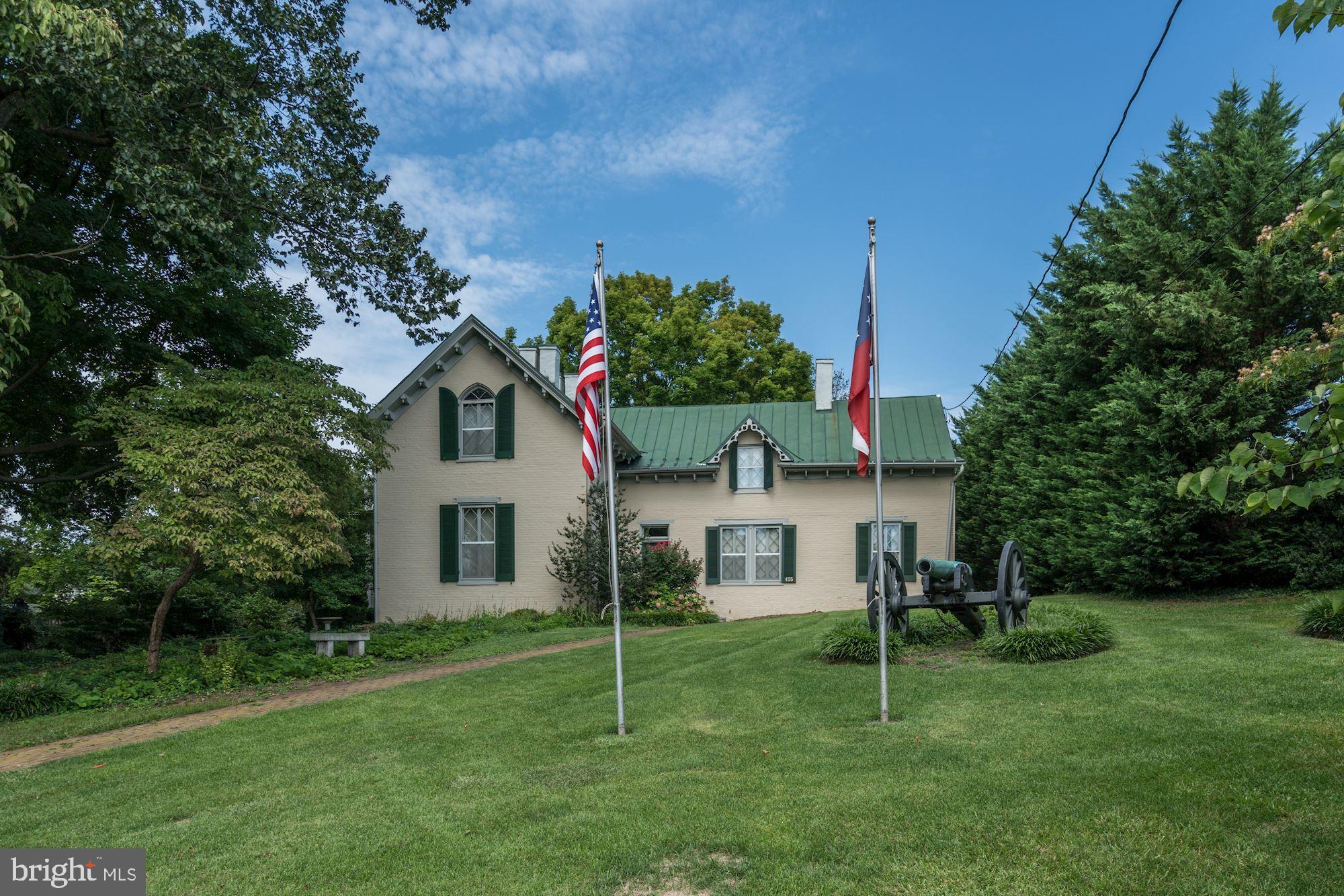 ABRAMS POINTE - Residential