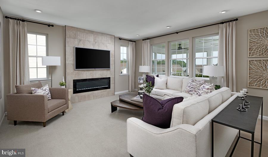 ABRAMS POINTE - Residential