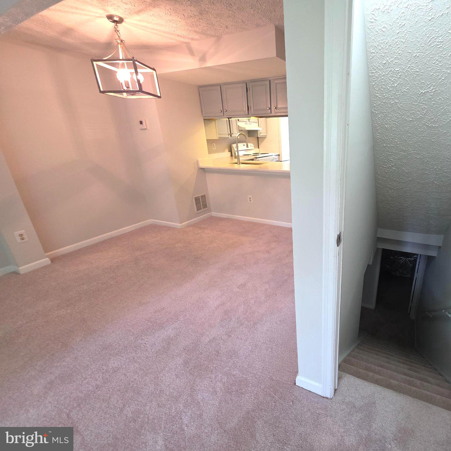 NEWINGTON HEIGHTS - Residential