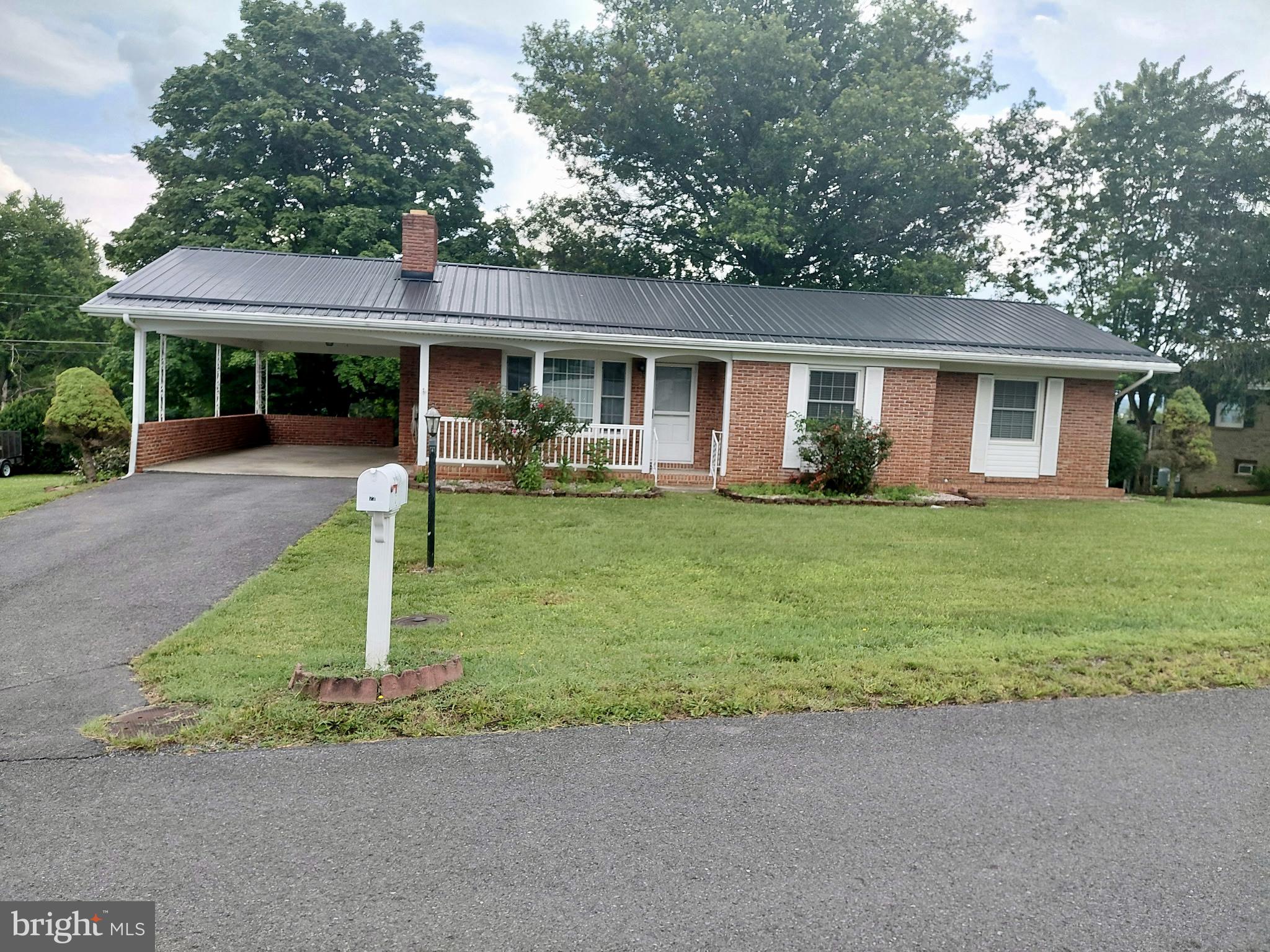 MONARCH HEIGHTS - Residential