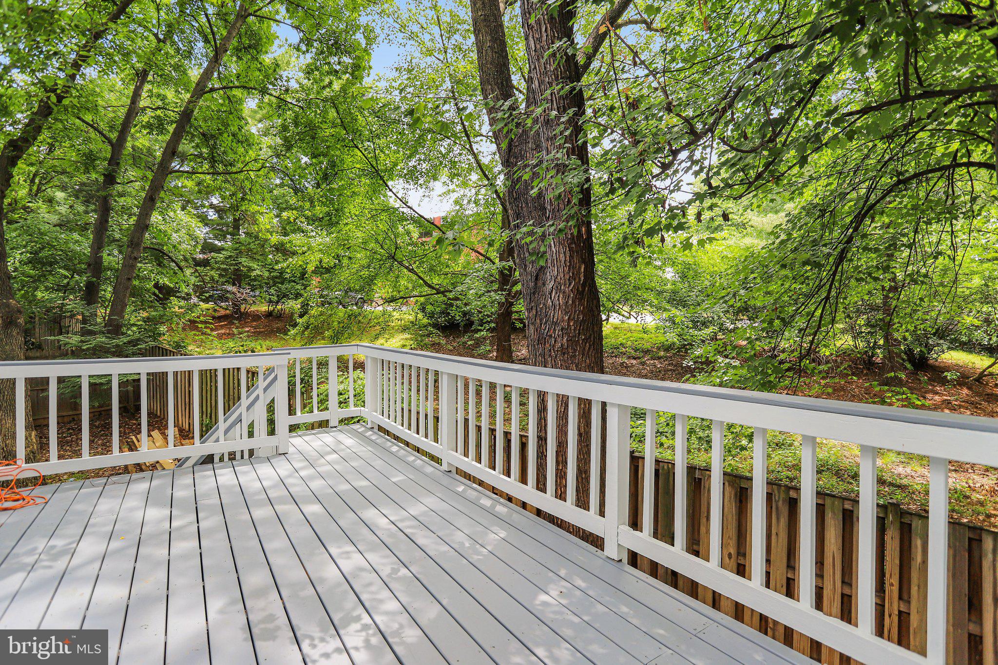 SILVER OAKS - Residential