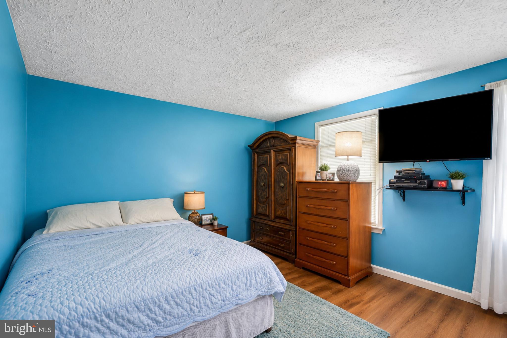 SILVER OAKS - Residential