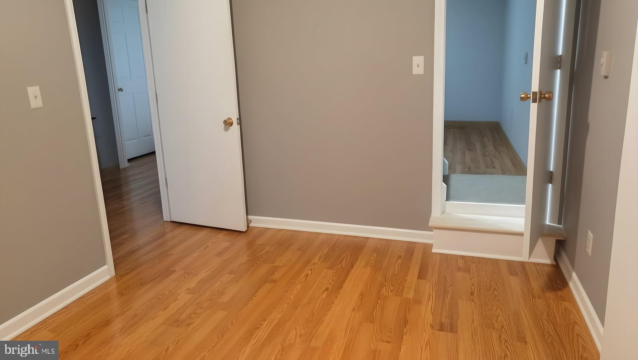 SILVER OAKS - Residential