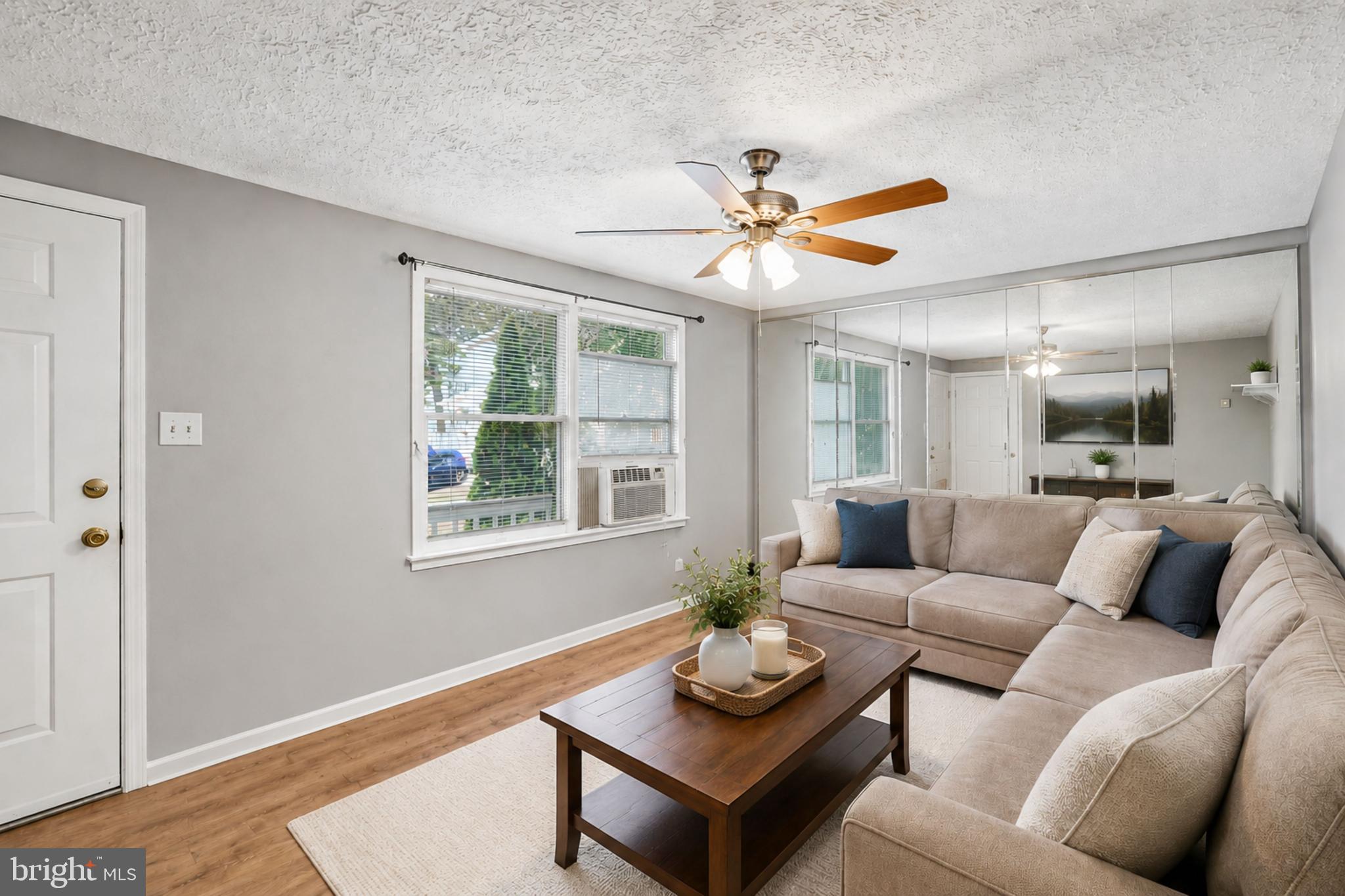 SILVER OAKS - Residential