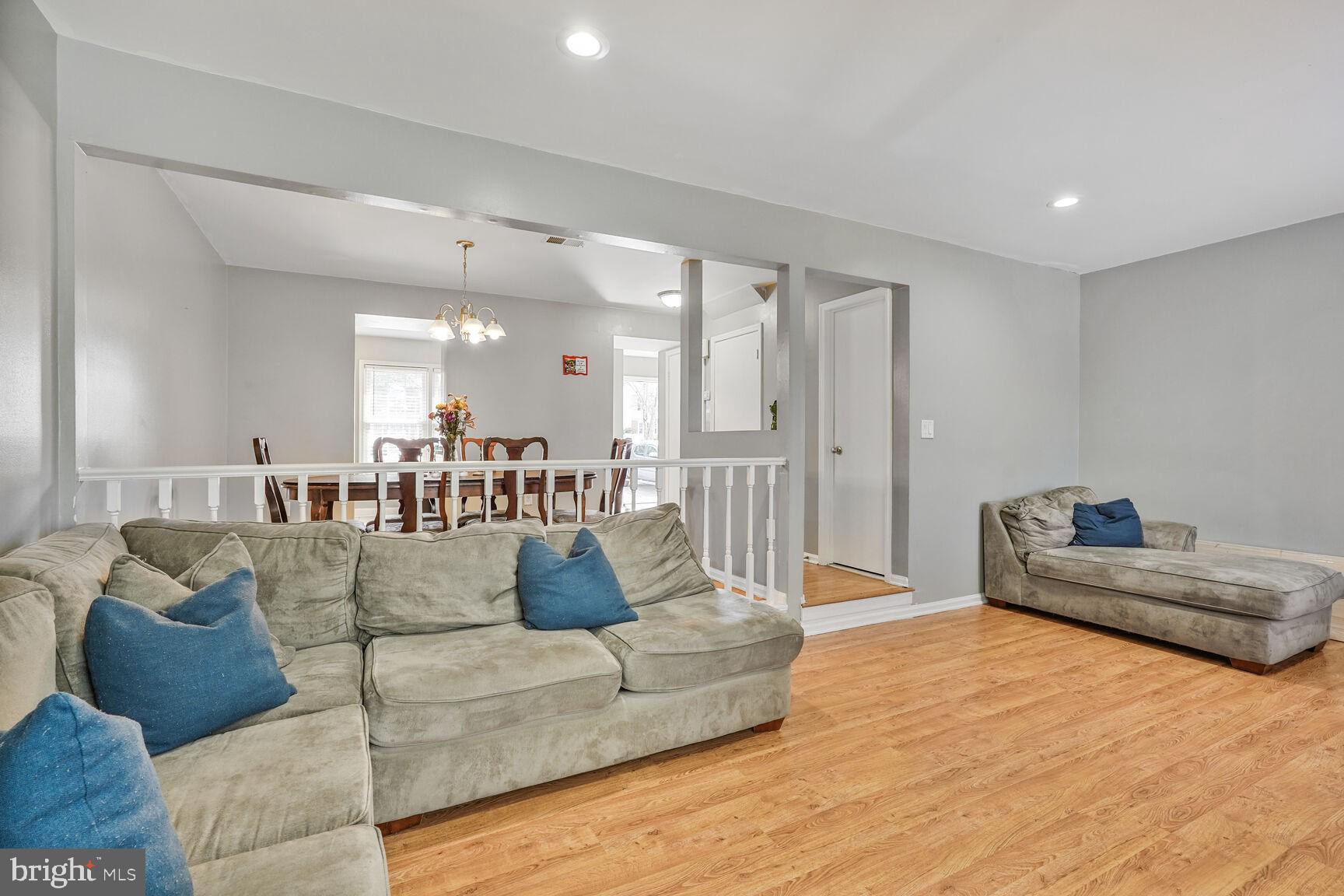 BRISTOE STATION - Residential