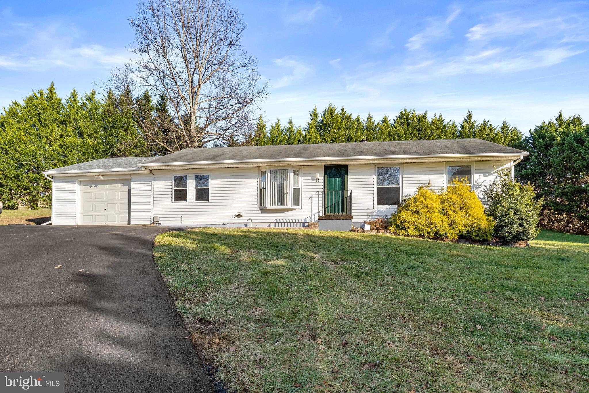 NORTH HILLS - Residential