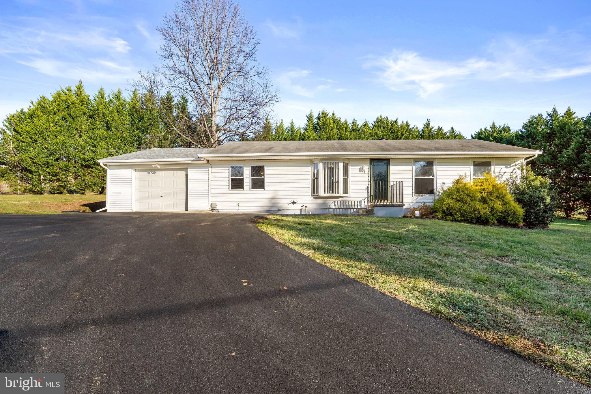 NORTH HILLS - Residential