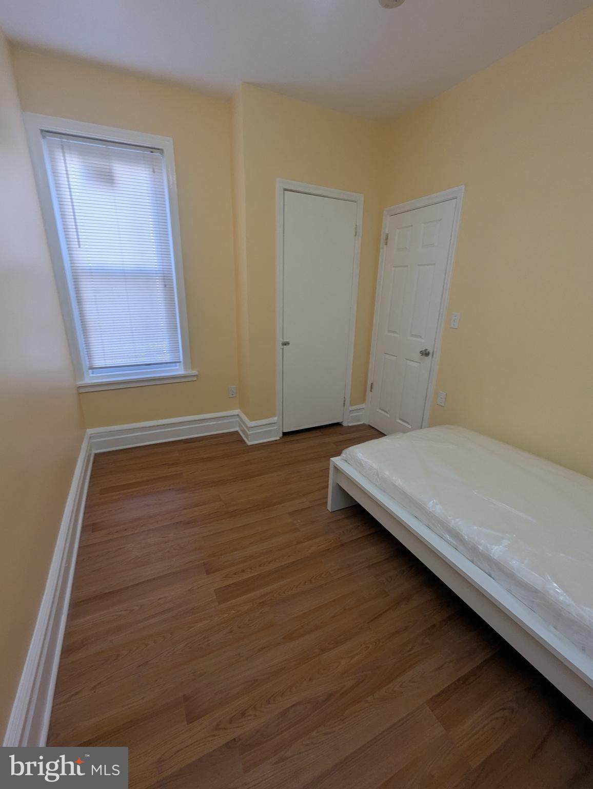 TEMPLE UNIVERSITY - Residential Lease