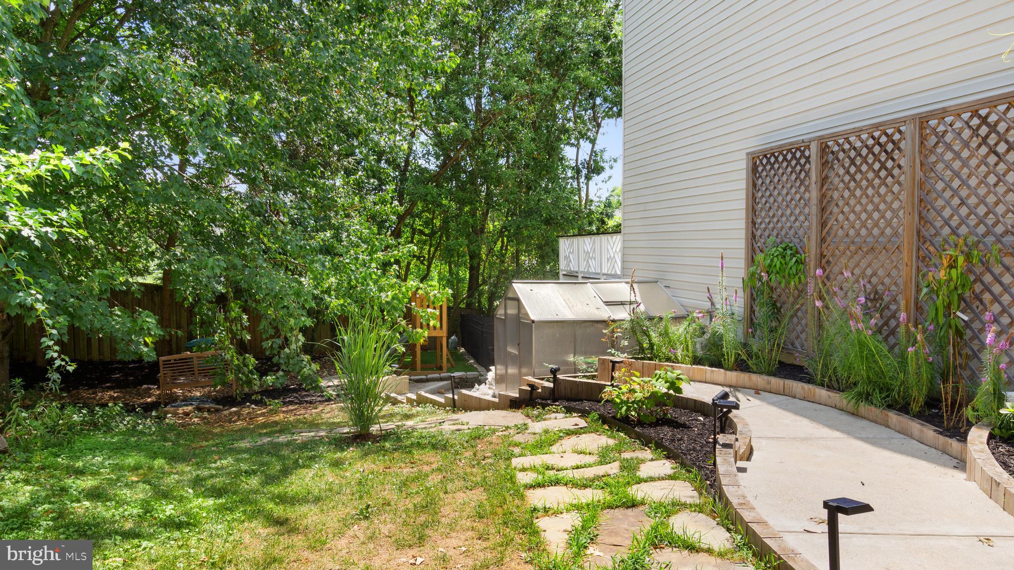 WHITESTONE MARSHALL HEIGHTS - Residential