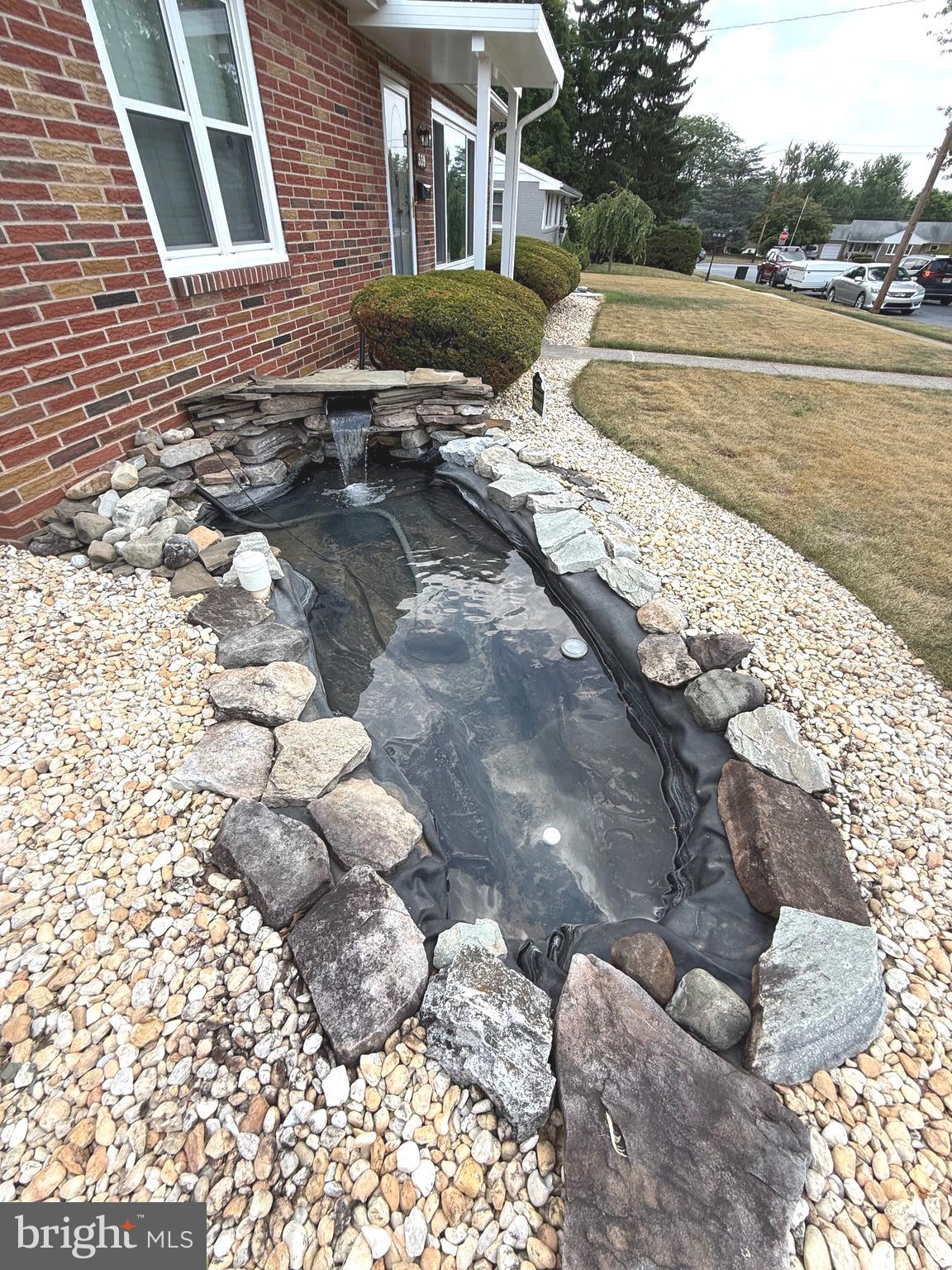 OAK HILLS - Residential