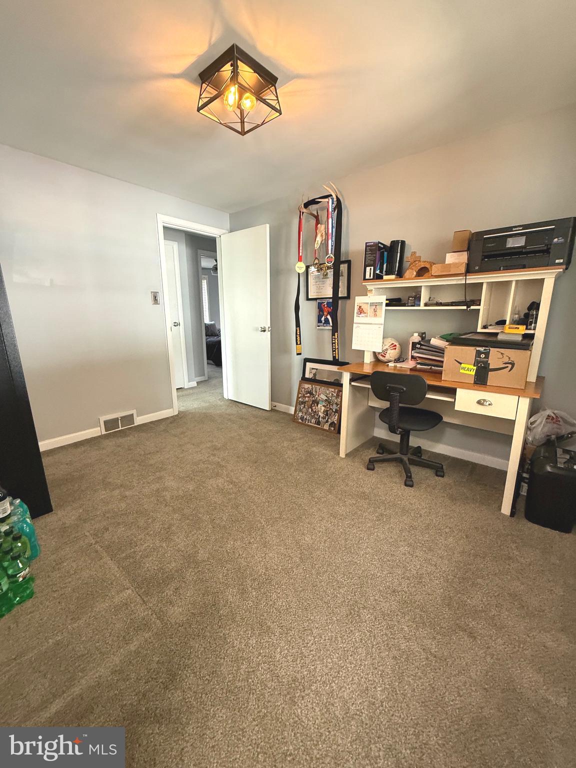 OAK HILLS - Residential