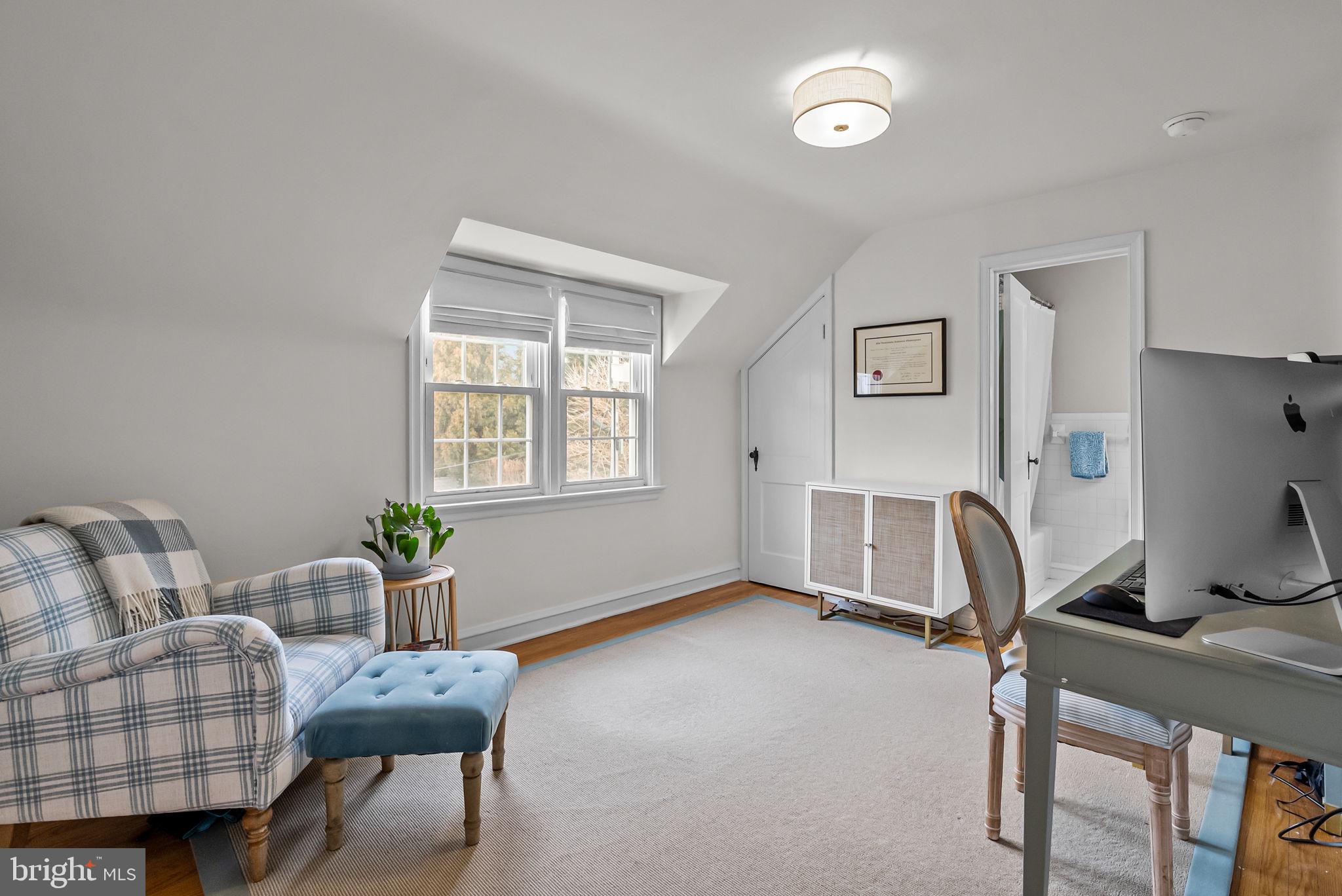 JENKINTOWN MANOR - Residential