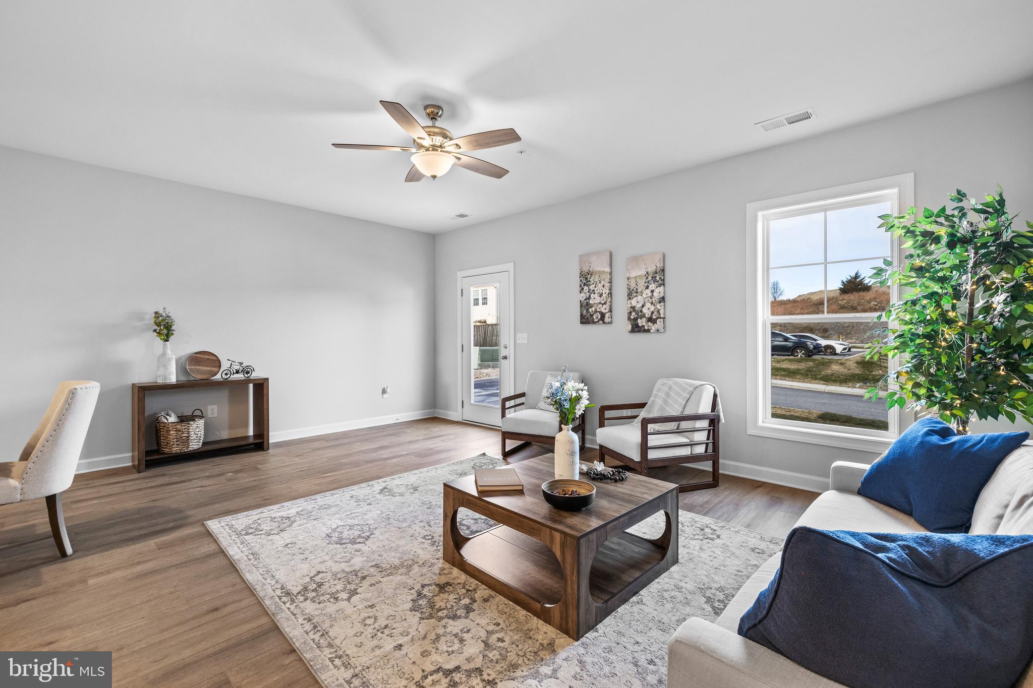 BELMONT RIDGE - Residential