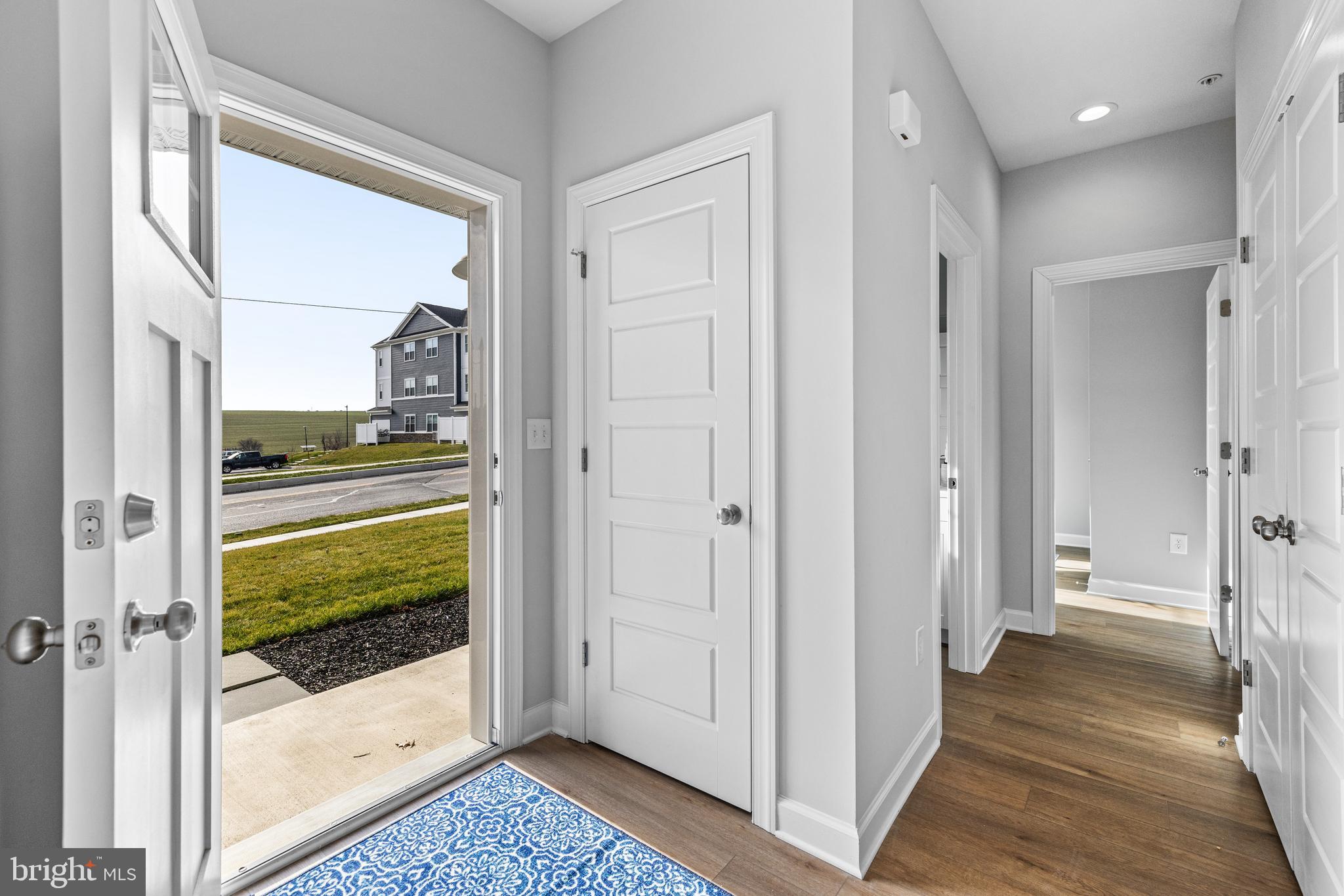 BELMONT RIDGE - Residential