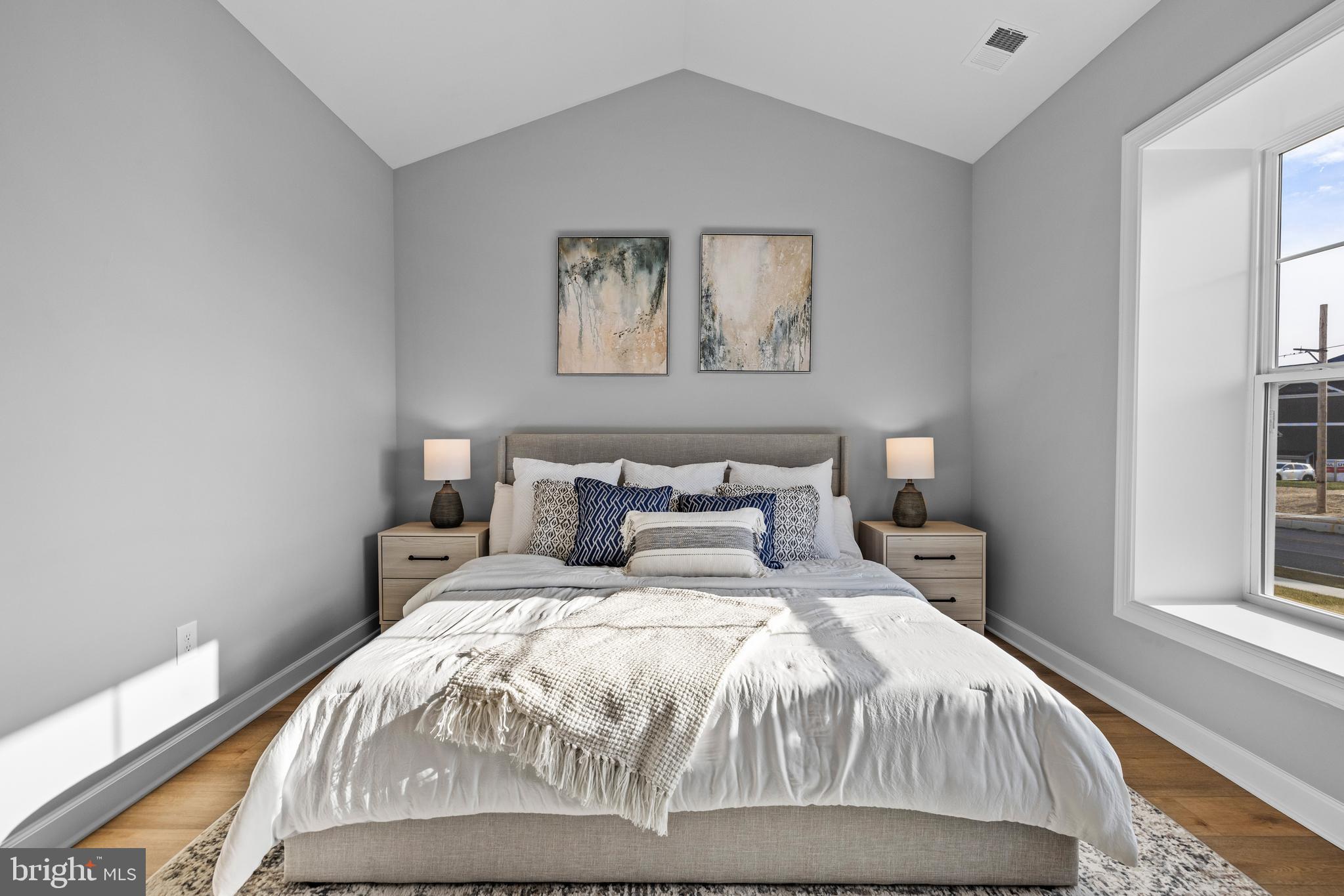 BELMONT RIDGE - Residential