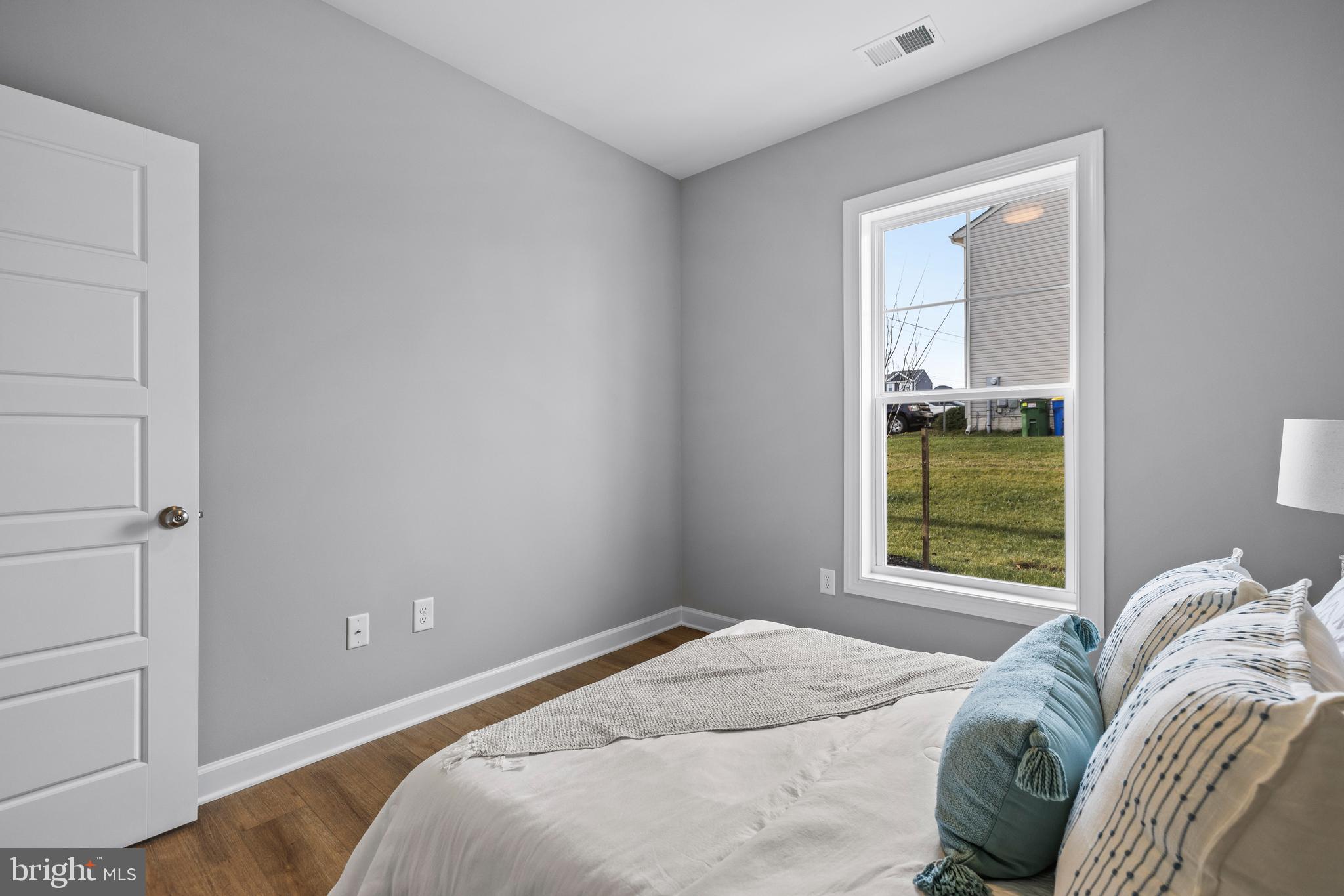 BELMONT RIDGE - Residential