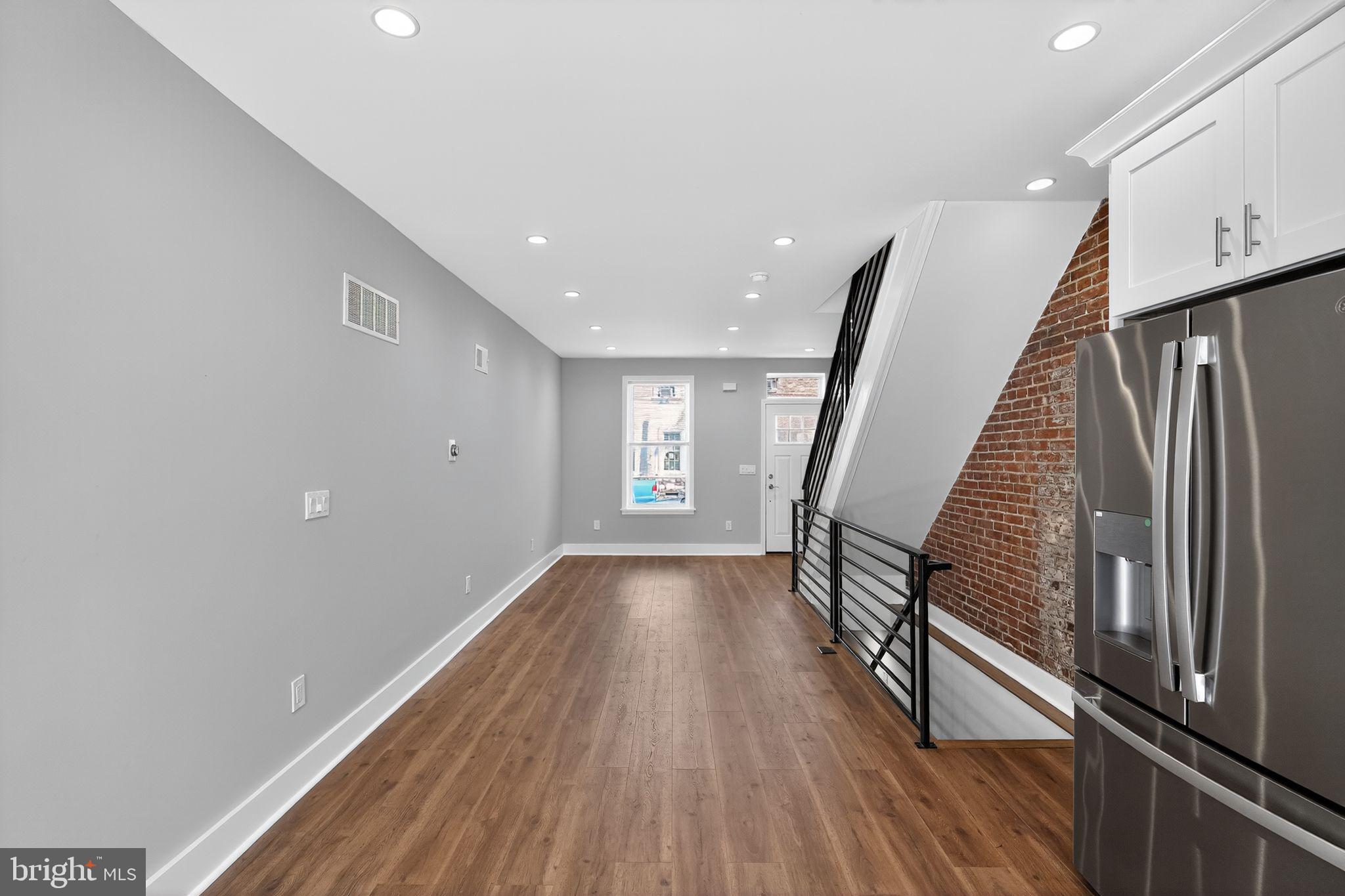 PORT RICHMOND - Residential