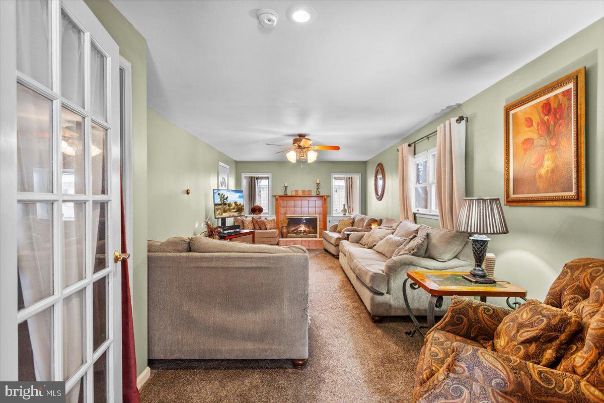 CHEROKEE RANCH - Residential