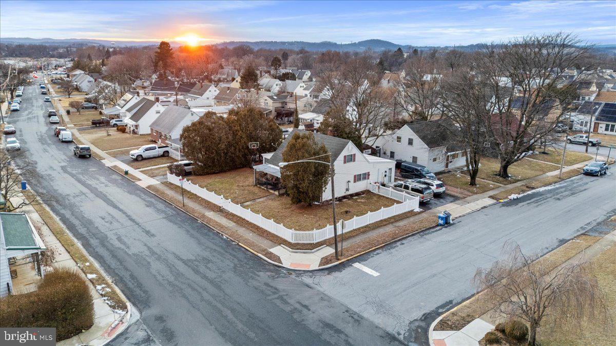 CHEROKEE RANCH - Residential