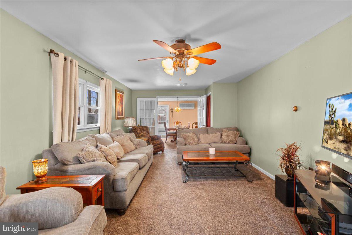 CHEROKEE RANCH - Residential