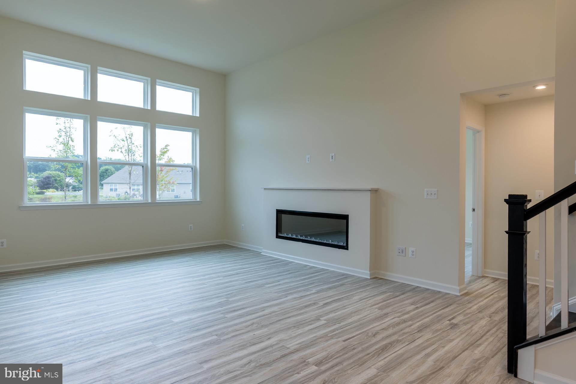 SANDPIPER COVE - Residential