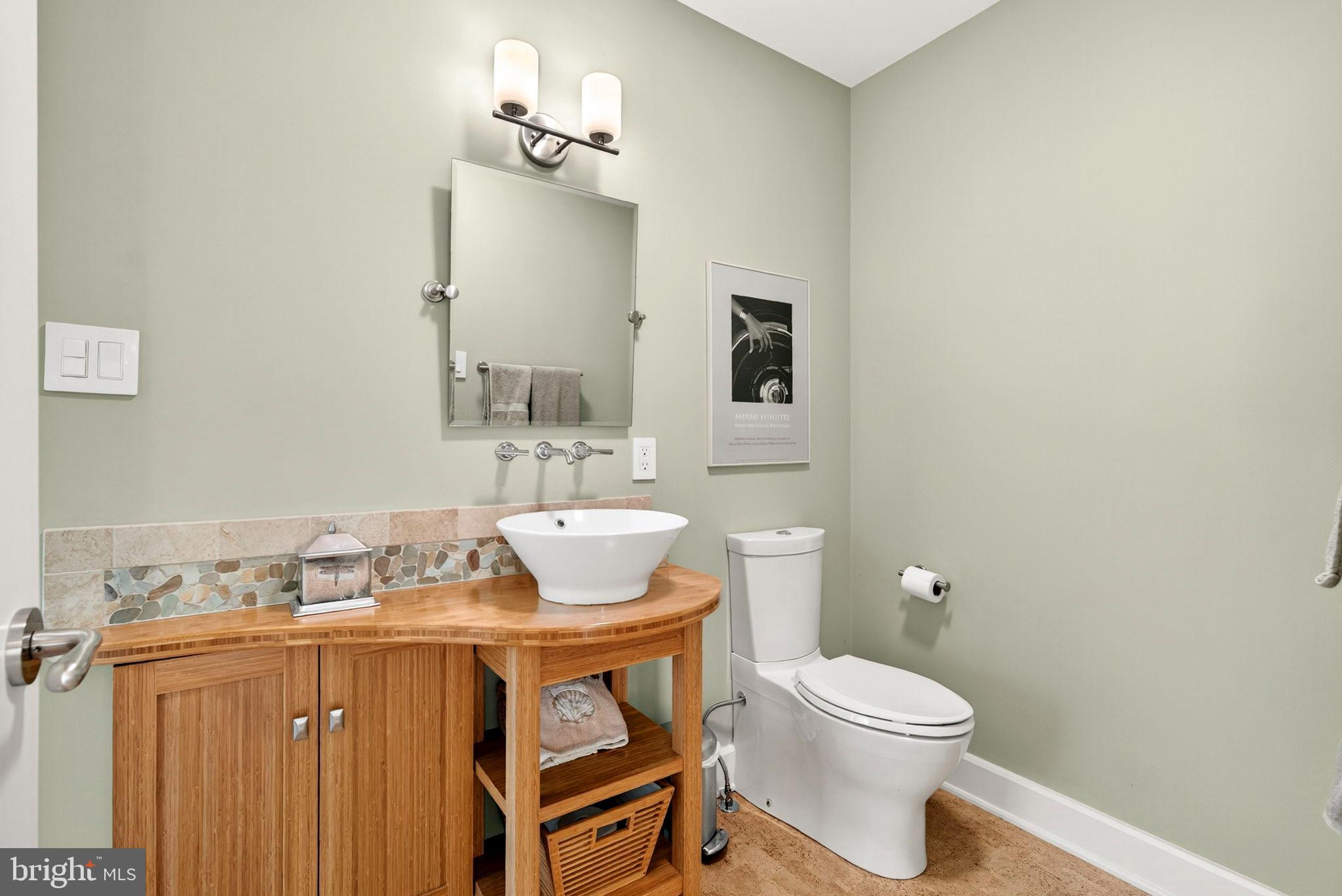 BROOMGRASS - Residential