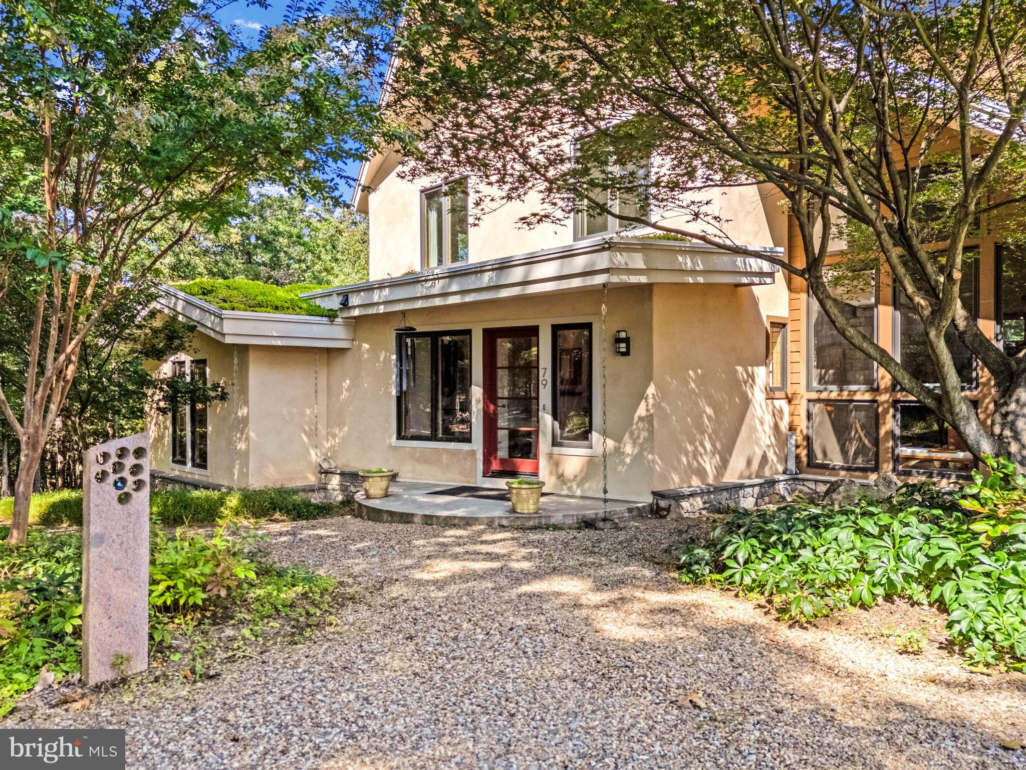 BROOMGRASS - Residential