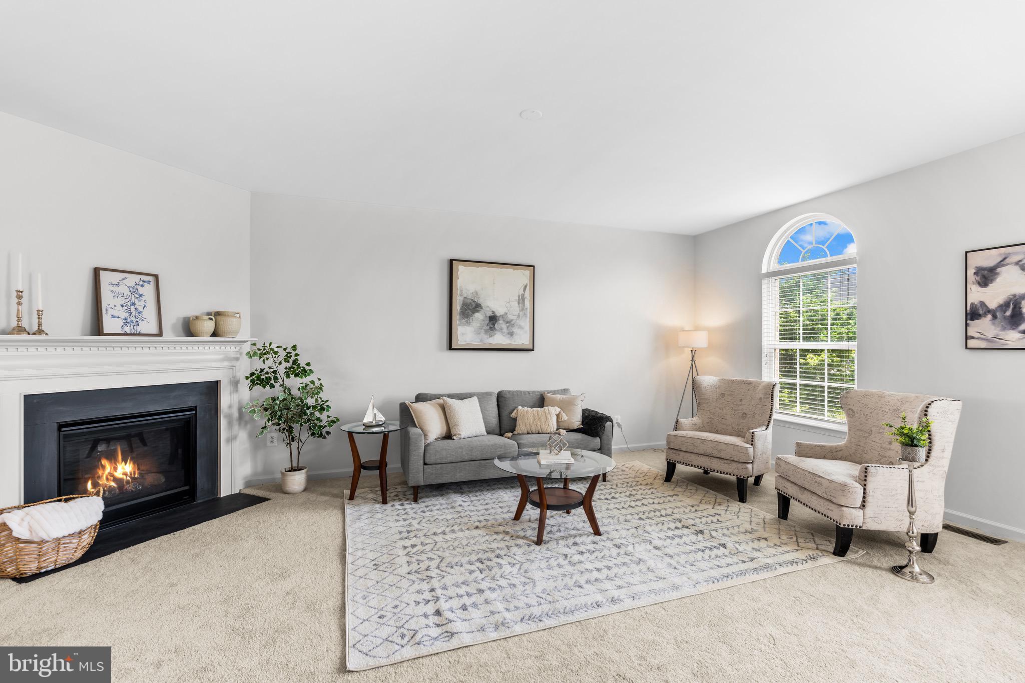 SOUTH RIDING - Residential