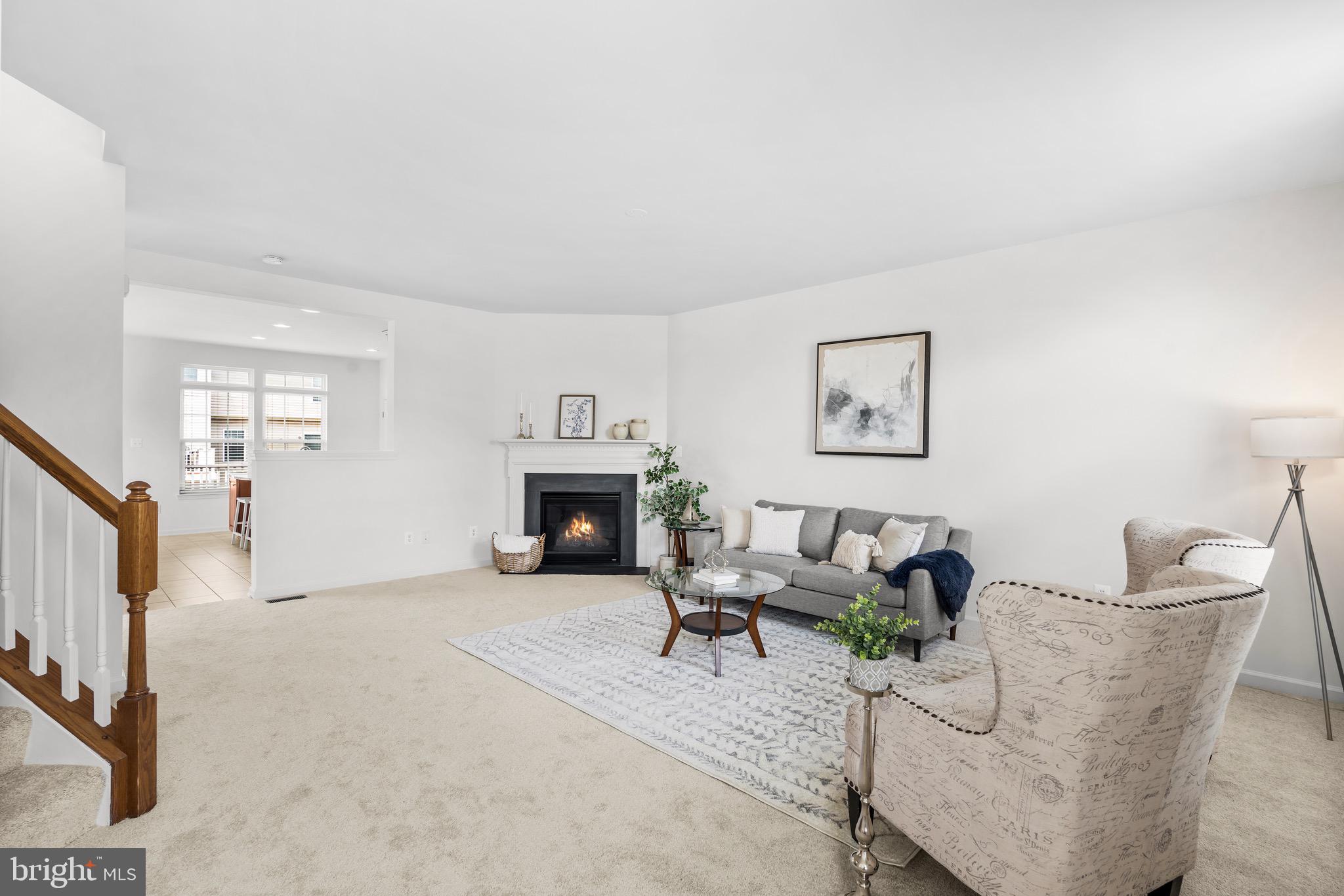 SOUTH RIDING - Residential