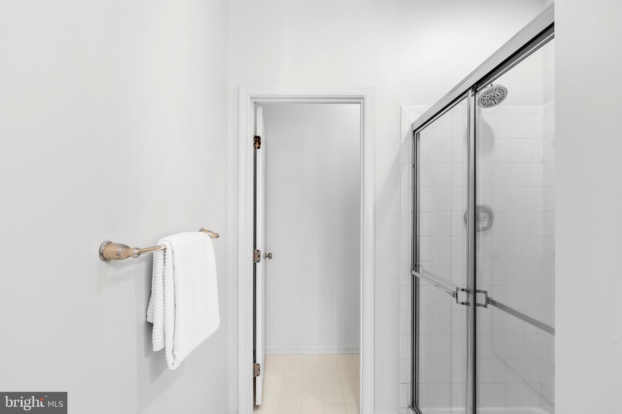 SOUTH RIDING - Residential
