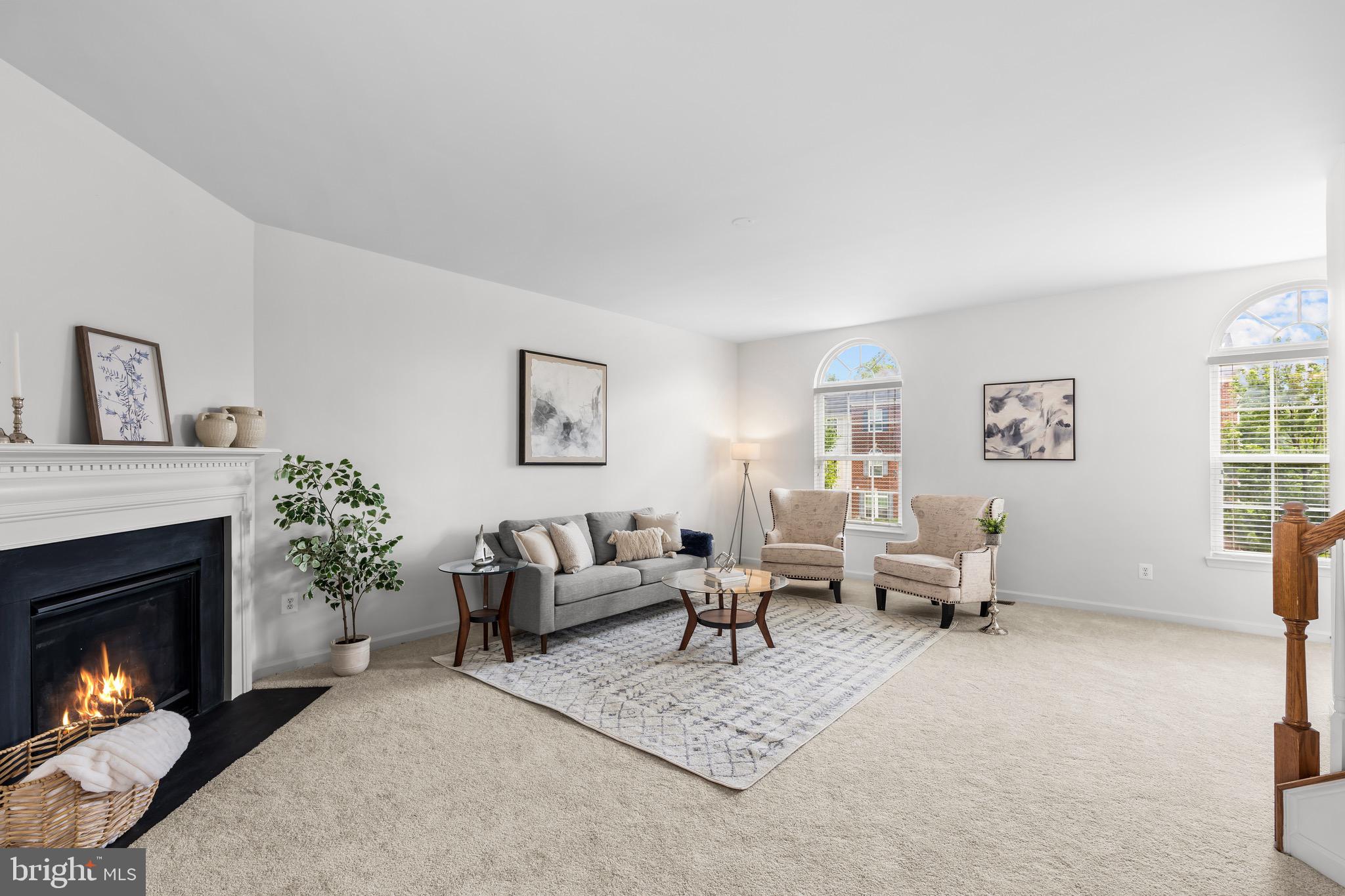 SOUTH RIDING - Residential