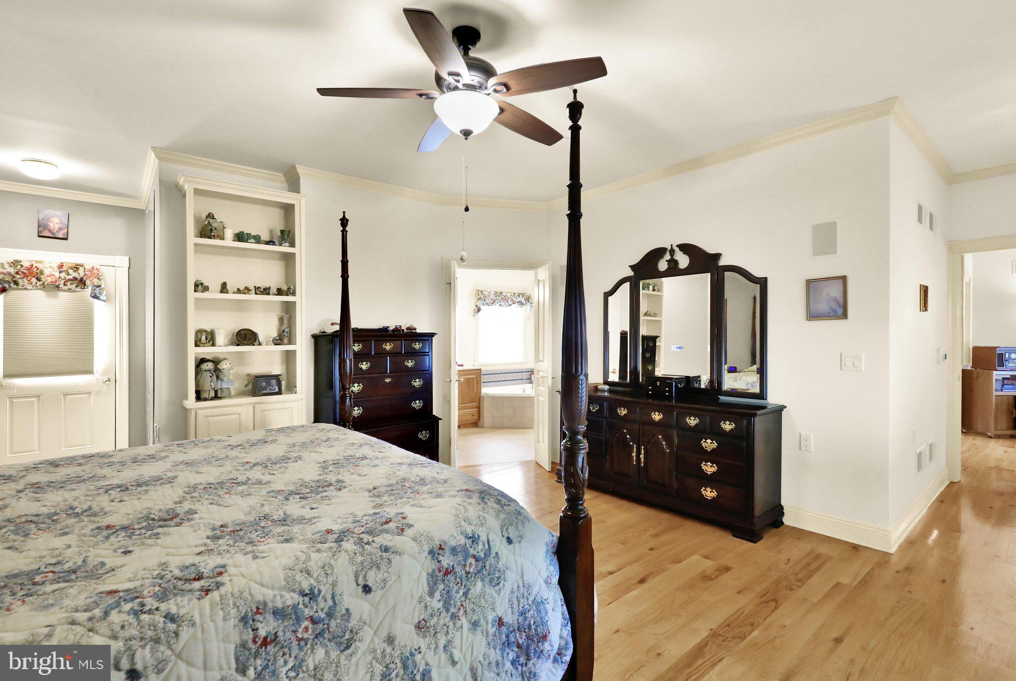 CANTERBURY PLACE - Residential