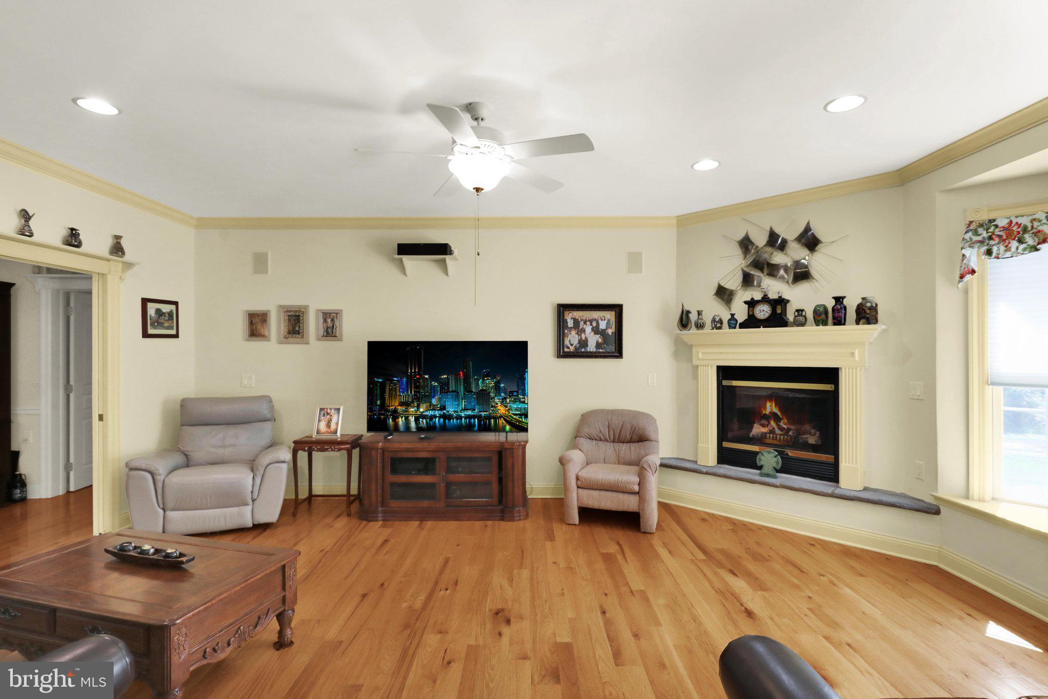 CANTERBURY PLACE - Residential