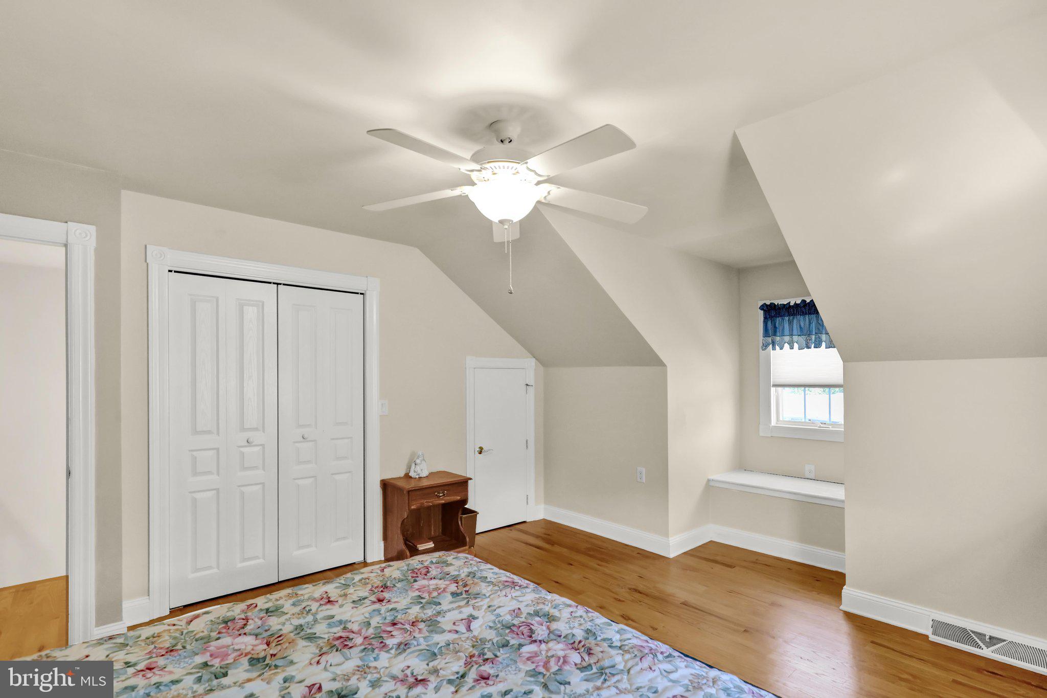 CANTERBURY PLACE - Residential