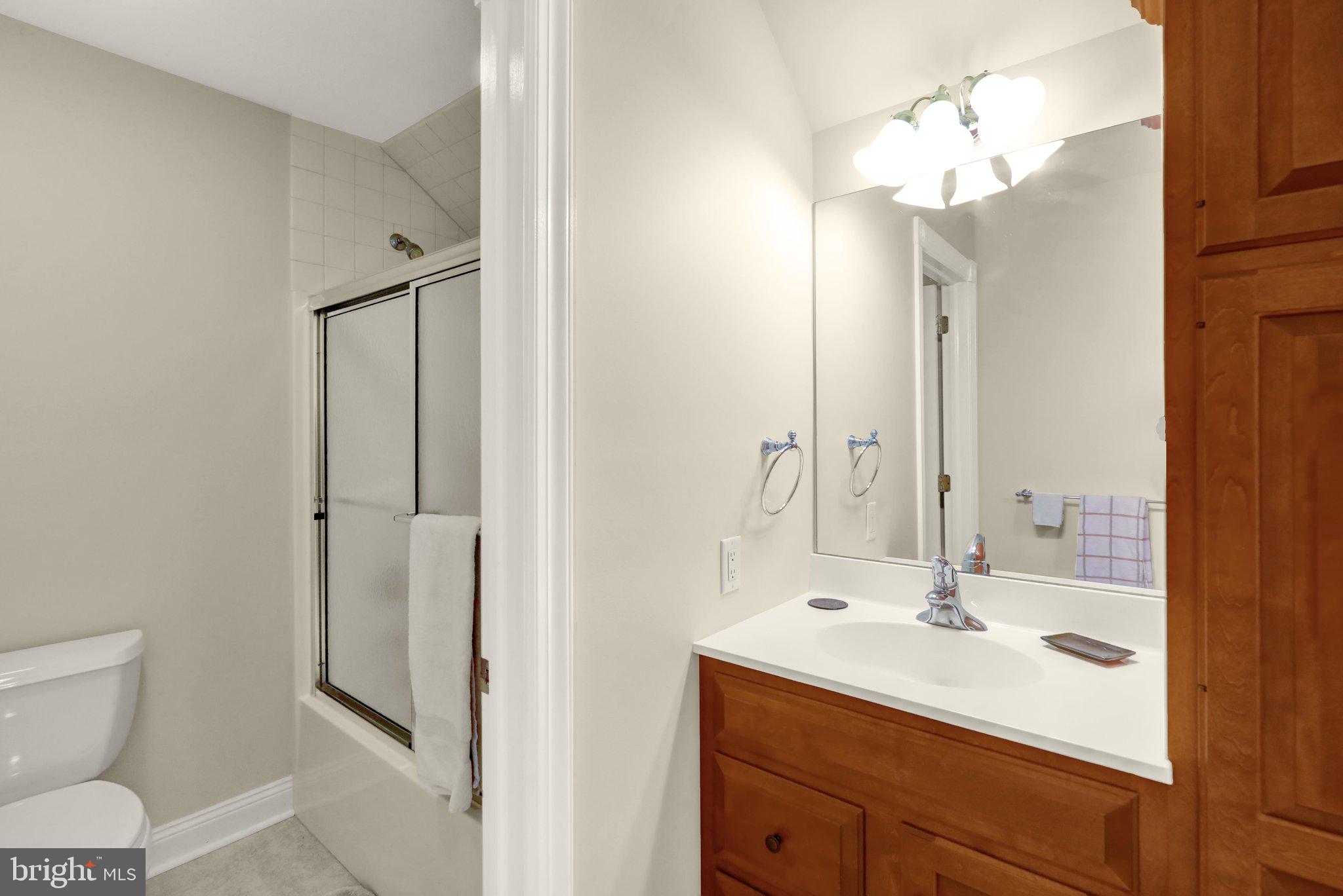 CANTERBURY PLACE - Residential