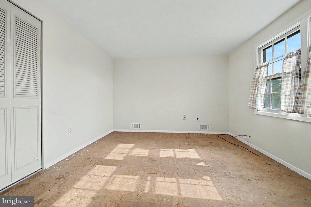 FOXHILL AT BELAIR - Residential