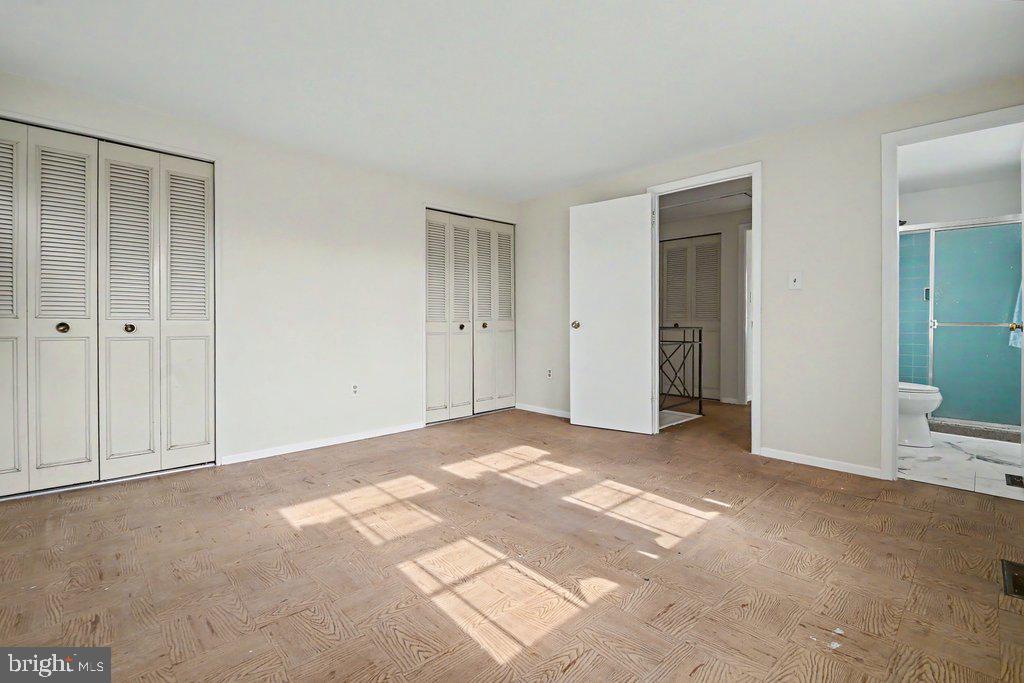 FOXHILL AT BELAIR - Residential