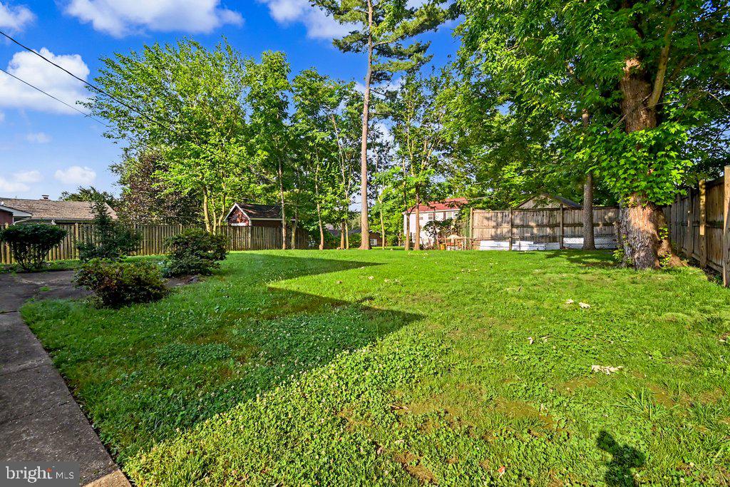 FOXHILL AT BELAIR - Residential