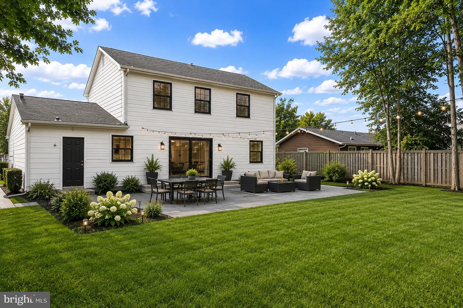 FOXHILL AT BELAIR - Residential