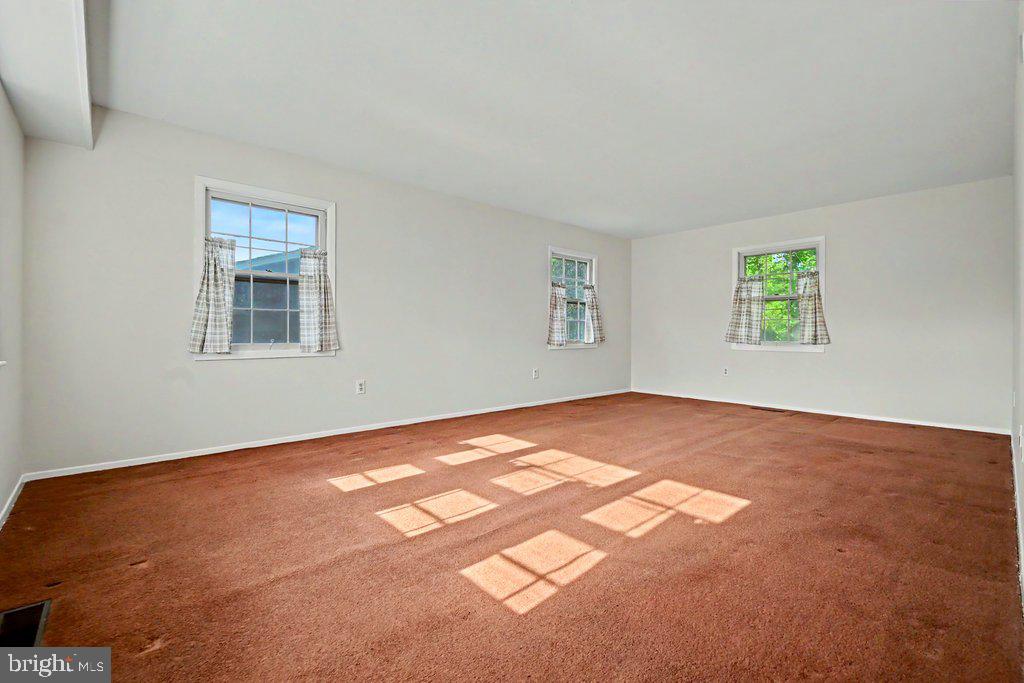 FOXHILL AT BELAIR - Residential