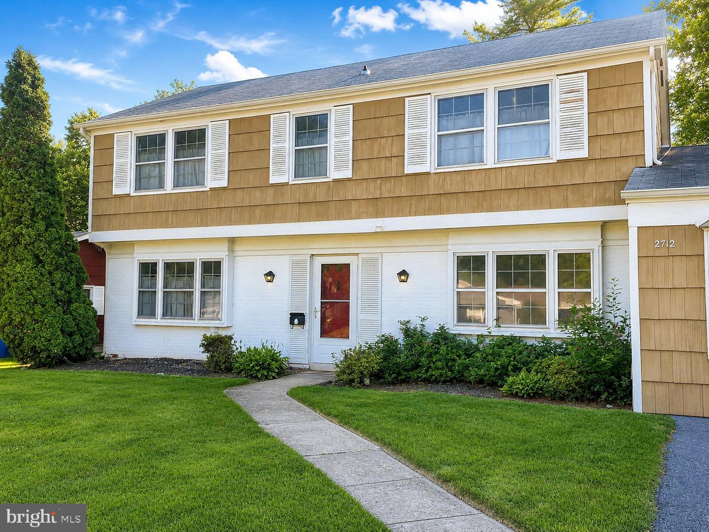FOXHILL AT BELAIR - Residential