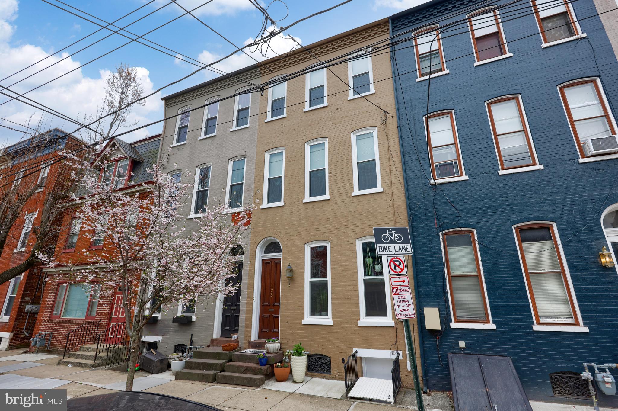 LANCASTER - Residential
