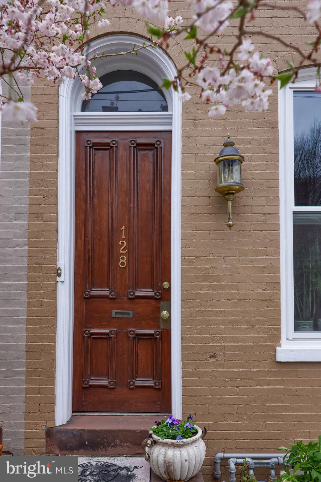 LANCASTER - Residential