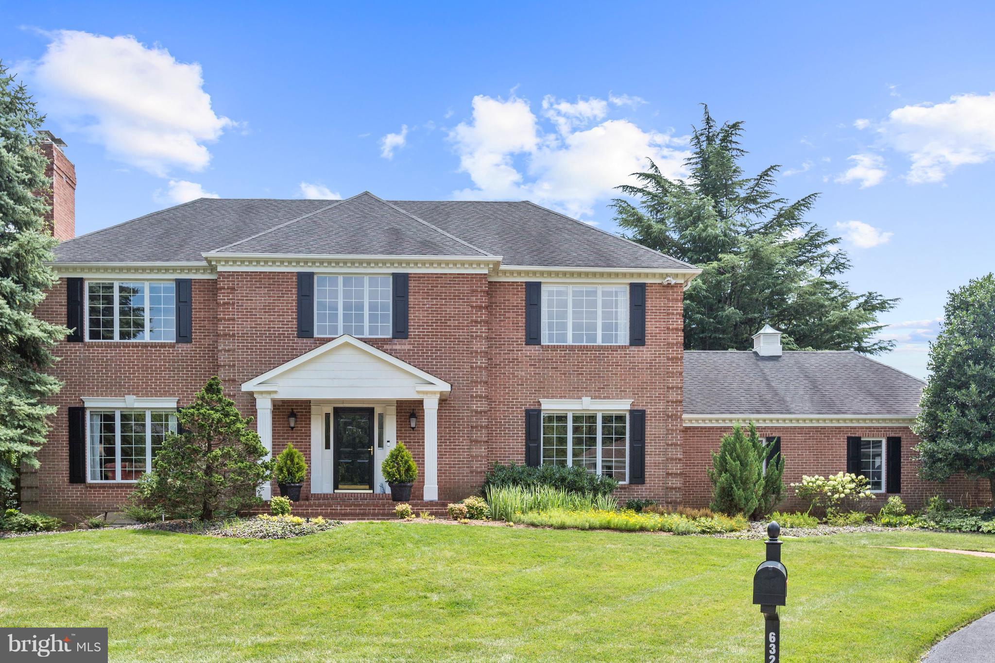 LYNWOOD - Residential