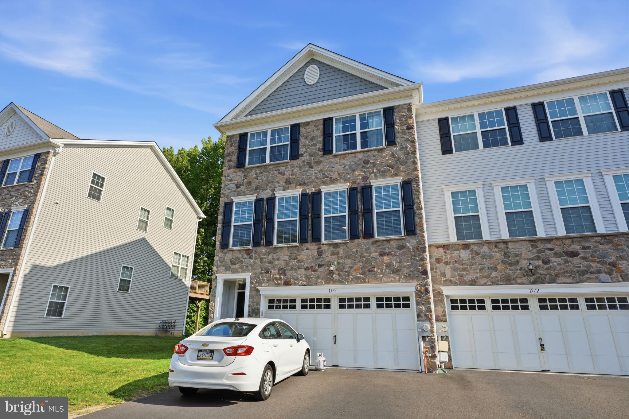 BIG OAK CROSSING - Residential