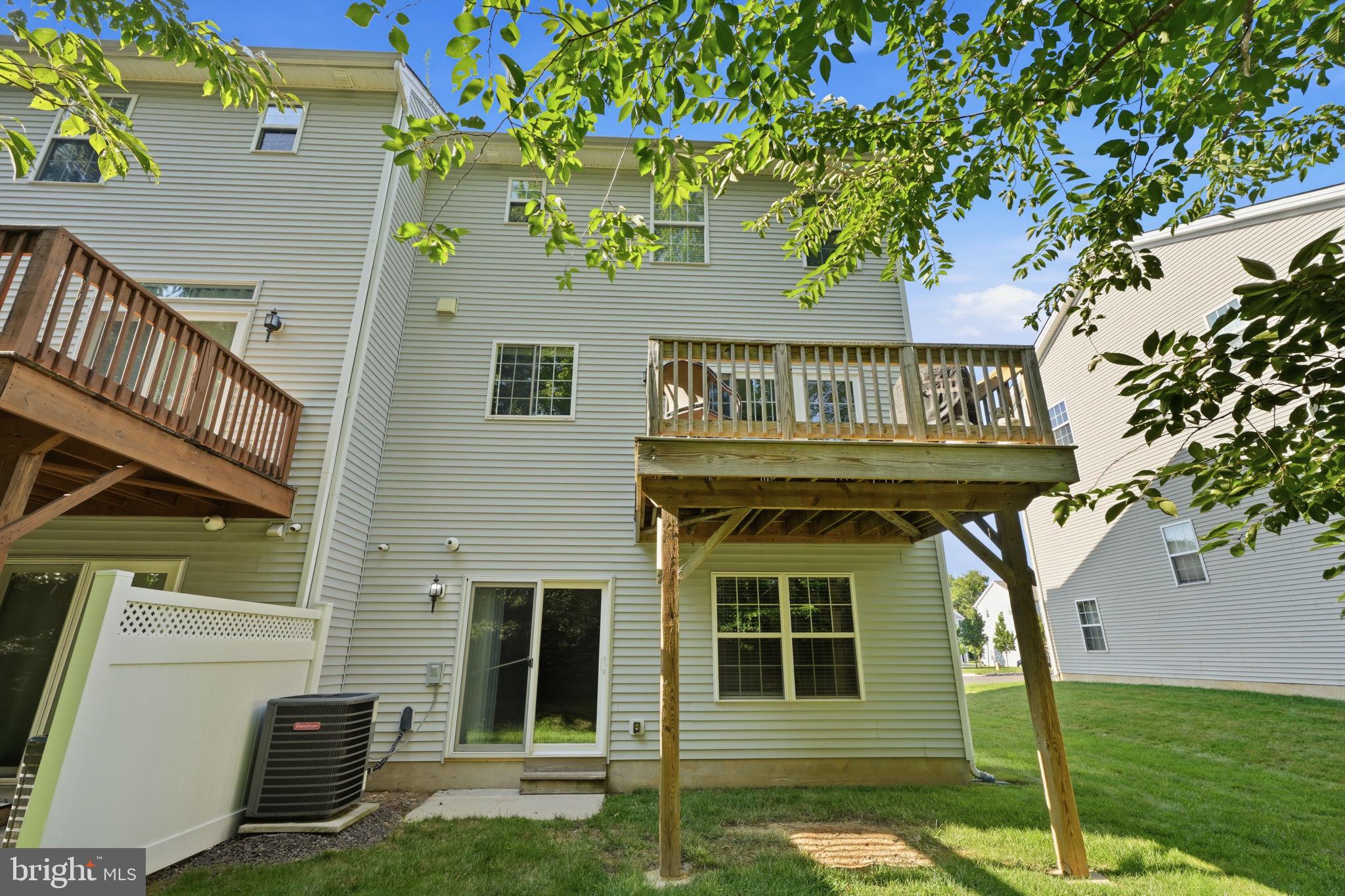 BIG OAK CROSSING - Residential