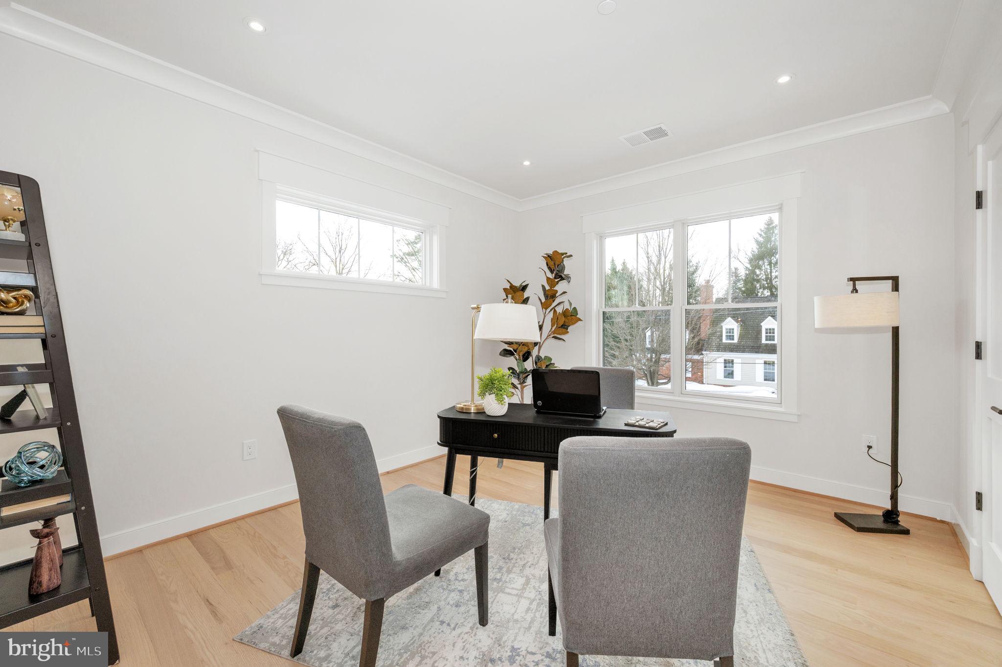 SPRINGFIELD - Residential