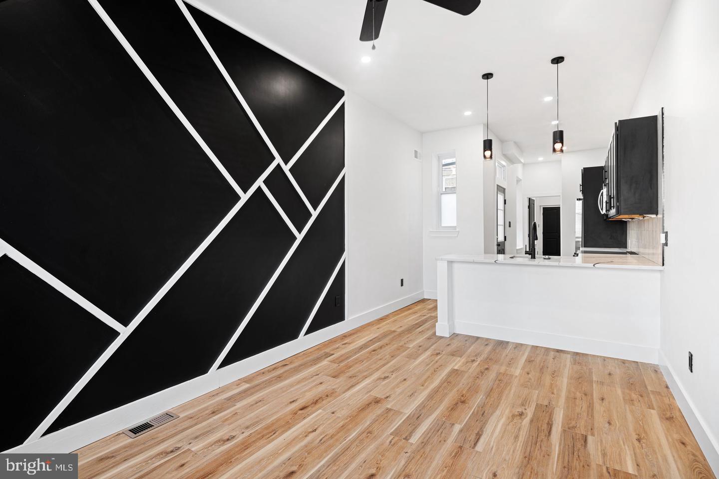 STRAWBERRY MANSION - Residential Lease