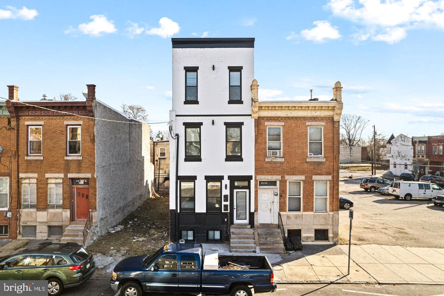 STRAWBERRY MANSION - Residential Lease